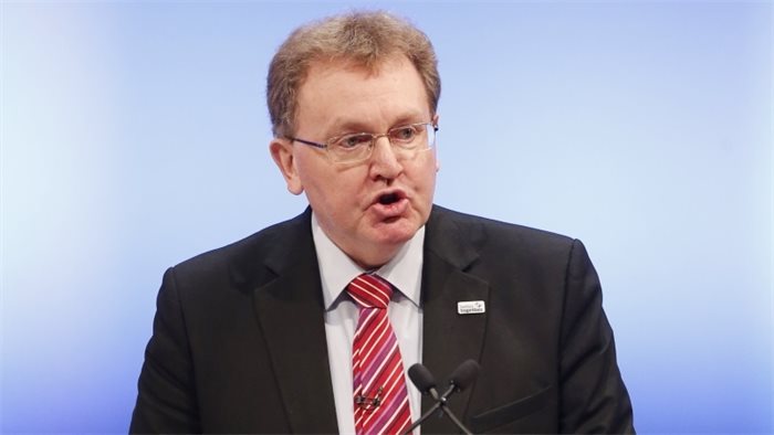 David Mundell backs Theresa May for Prime Minister