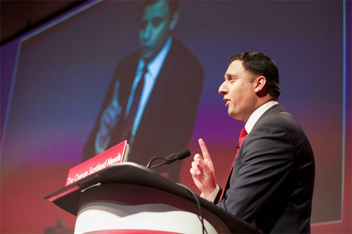 Scottish Labour to publish technology paper to fix “scandal” of digital exclusion