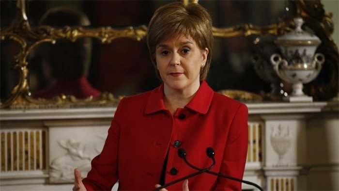 Nicola Sturgeon seeks to make positive case for EU membership