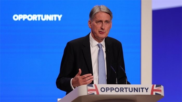 Philip Hammond 'could scrap promised income tax cuts to boost Universal Credit'