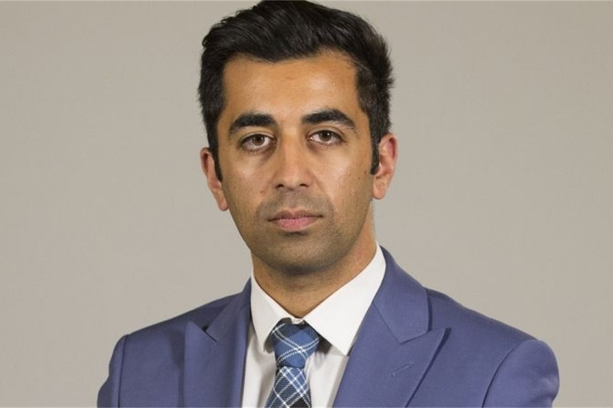 Transport Minister Humza Yousaf apologises for driving without insurance