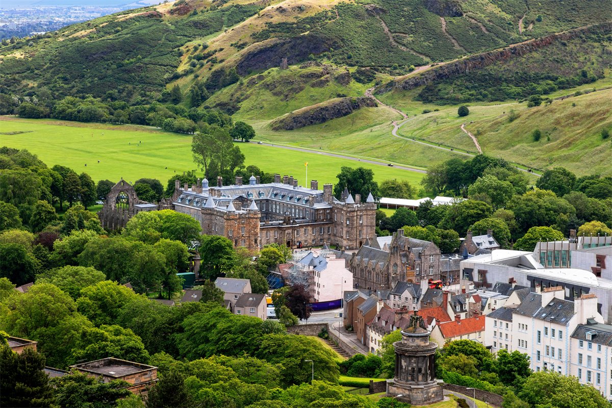 Queen's funeral to be screened in Holyrood Park