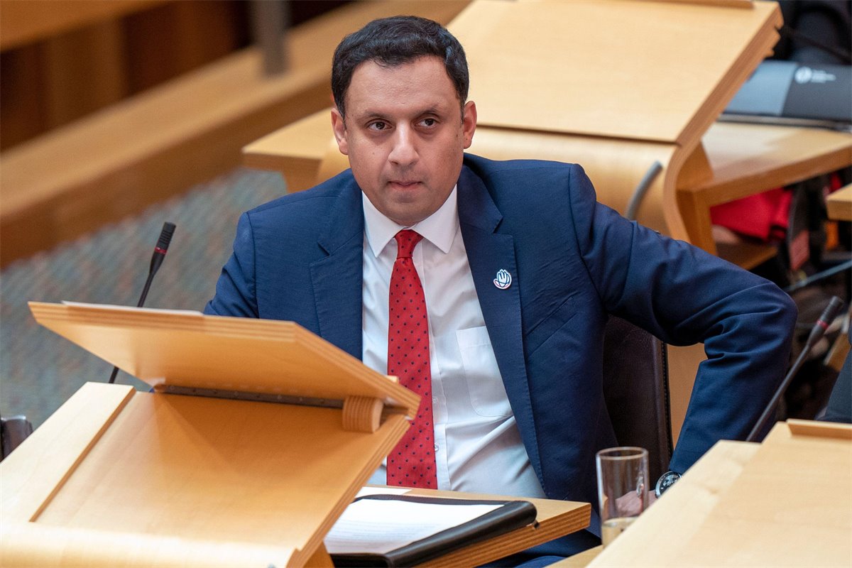 FMQs: Anas Sarwar Blames ‘SNP Incompetence’ For Rising Access To ...