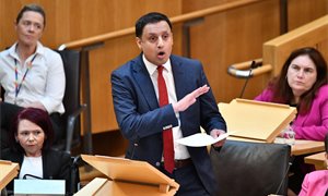 Patients ‘forced to go private’ for cancer treatment, Anas Sarwar says