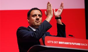 Anas Sarwar named MSP of the Year at Holyrood Garden Party & Political Awards